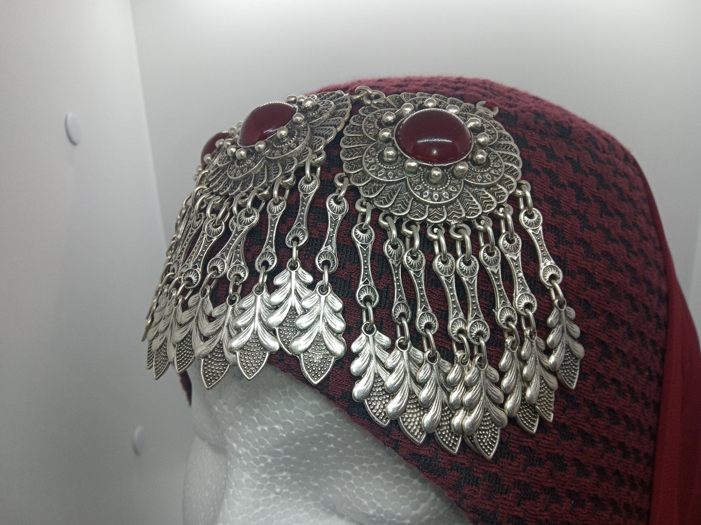 Red 3 jeweled Ottoman Hatun hat